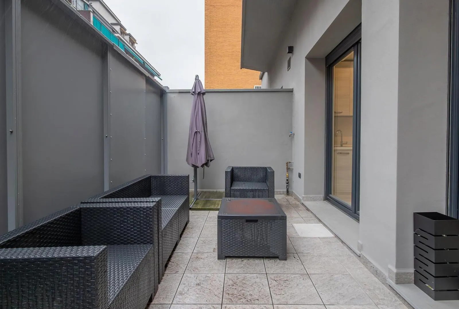 Ihost Studio - Toscanelli 10B contacts